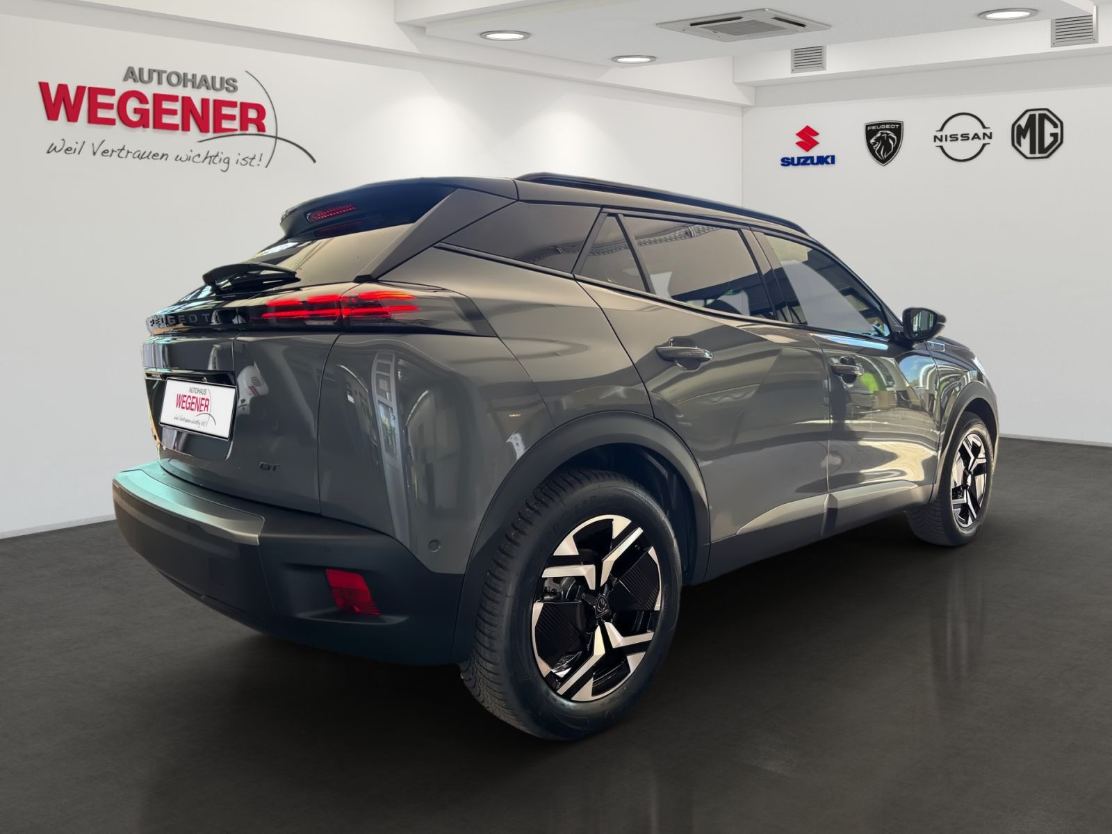 Peugeot 2008 E GT Elektromotor 156 54kwH *Kamera*