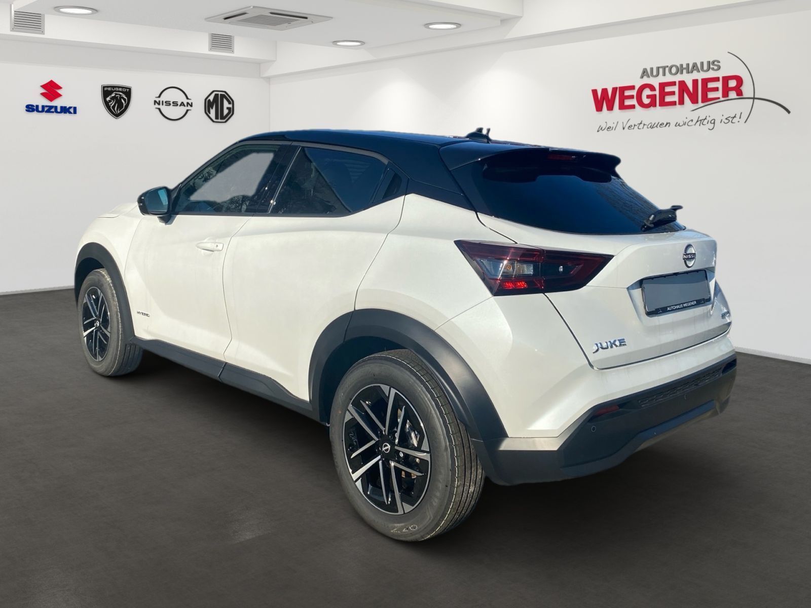 NISSAN Juke N-Conn Hyb. AT SHZ LHZ 360°KAM FAS PDC AHK