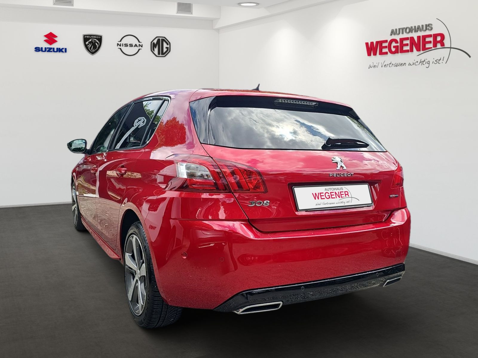 Peugeot 308 1.3 GT Line Pano*Massage*Navi*Totwinkel*PDC