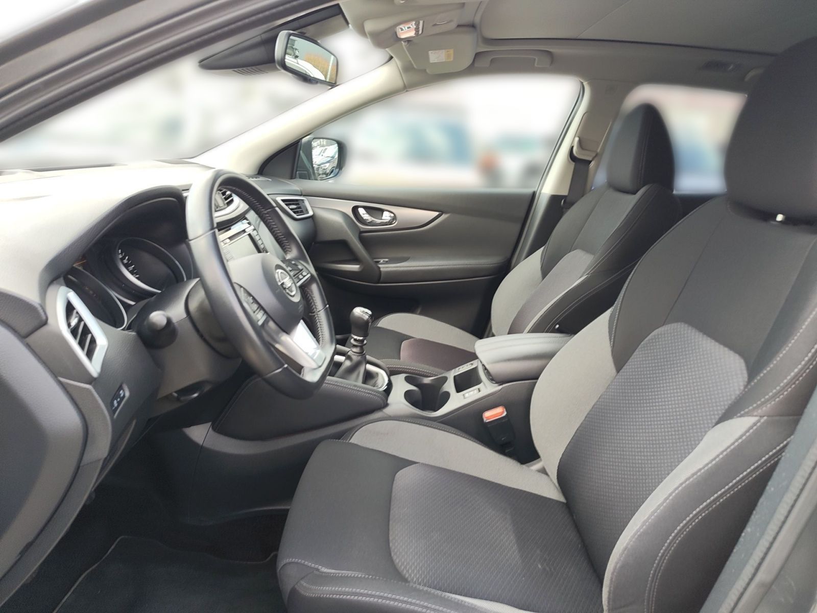 Nissan Qashqai 1.3 DIG-T N-Connecta Pano*beh. WSS*CAM