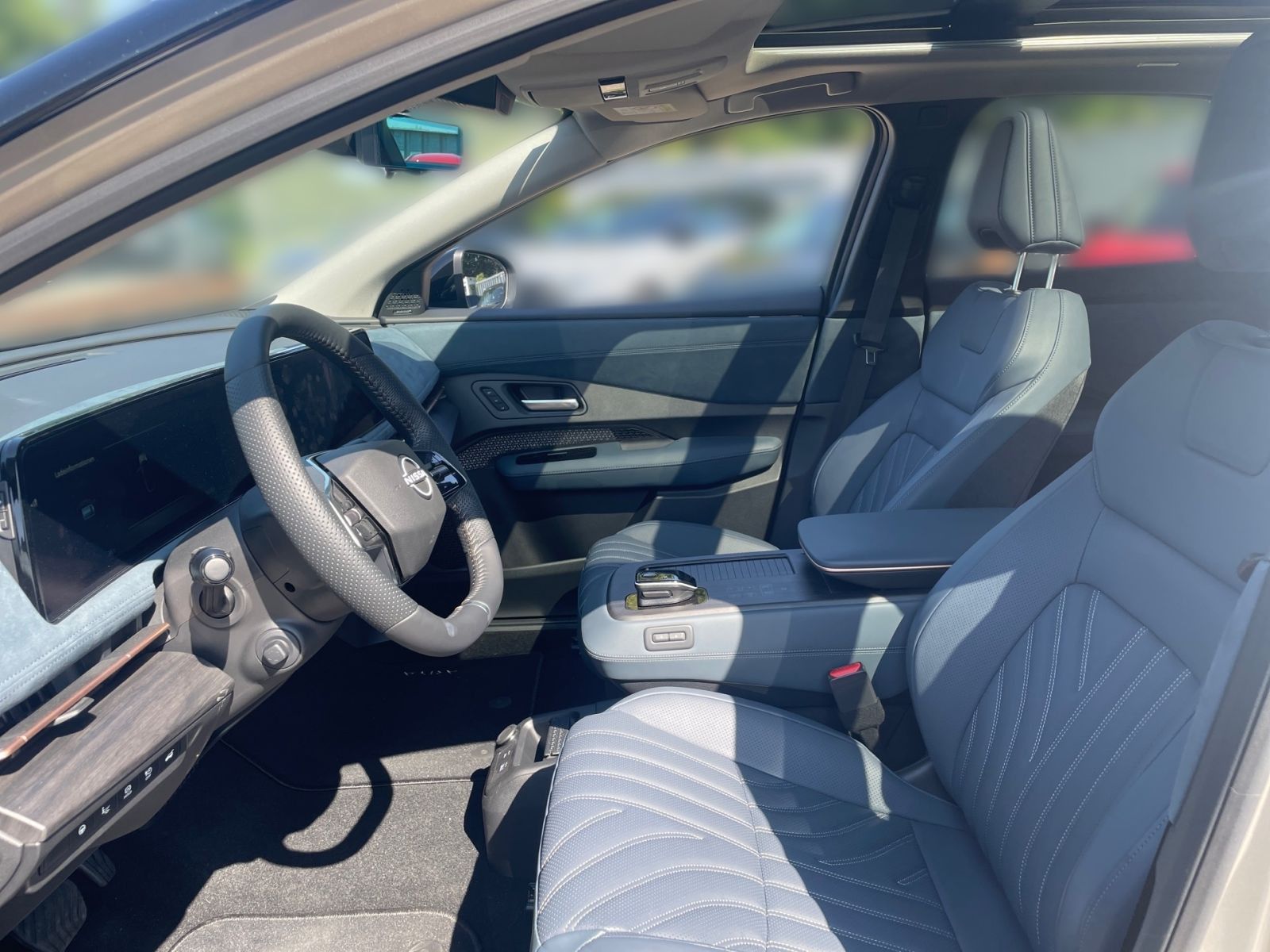 NISSAN ARIYA 87 kWh Evolve Pack ALLRAD PANO*HUD*NAPPA