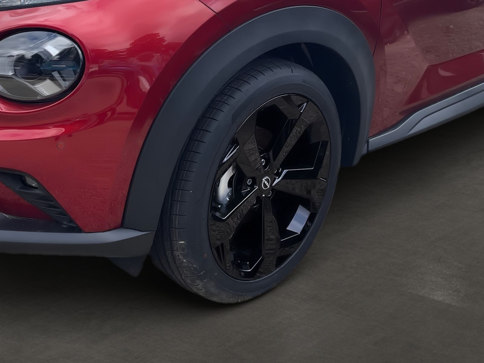 Nissan JUKE TEKNA 1.6 Hybrid 4AMT BOSE 360°KAMERA 19"LM