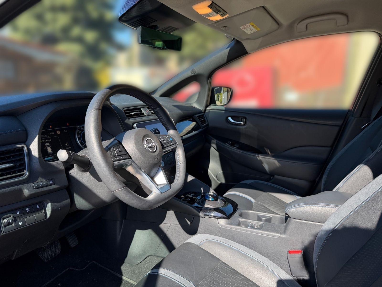 NISSAN Leaf Tekna 62 - 360CAM Navi Leder PDC SWA