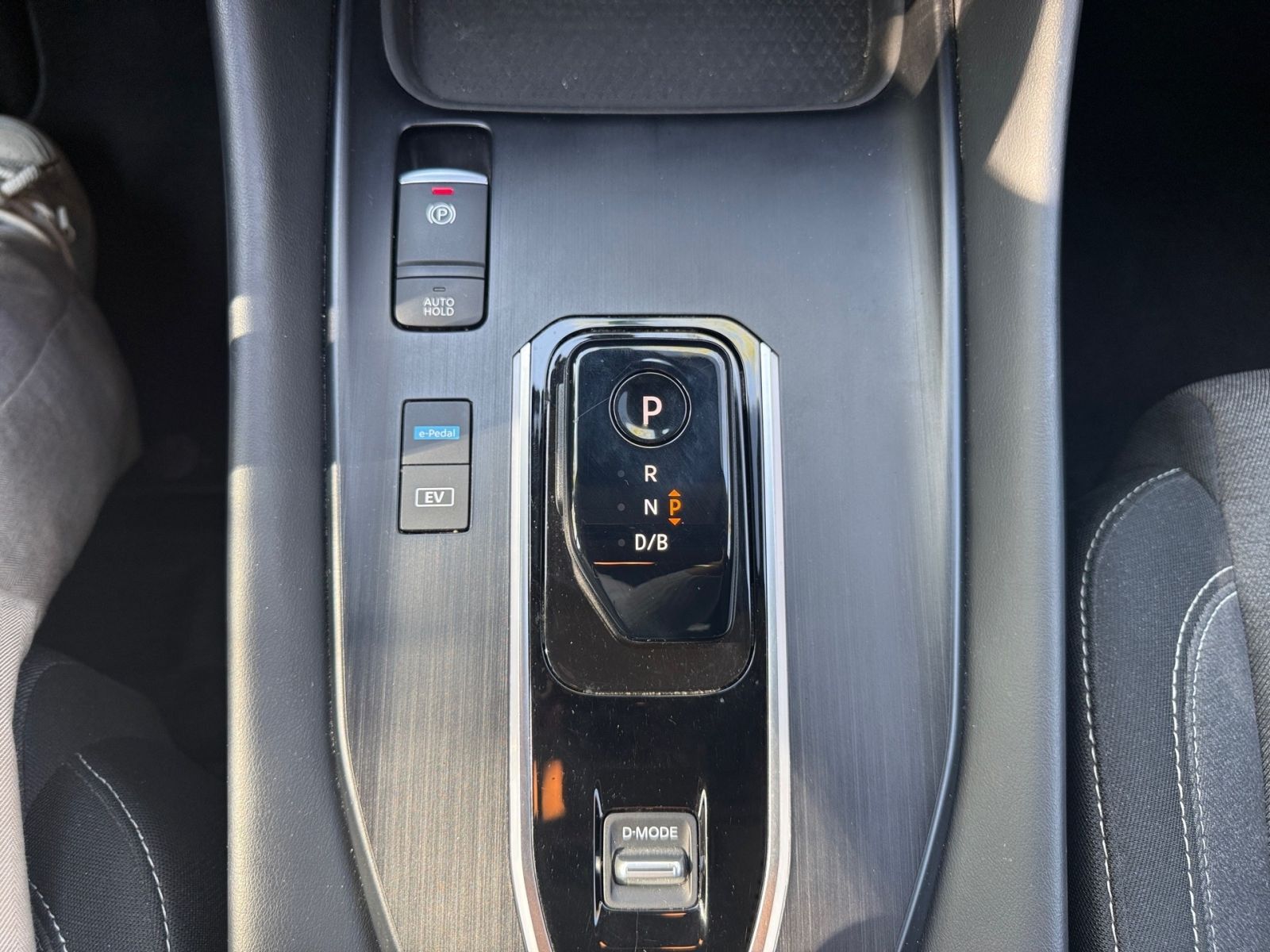 Nissan Qashqai N-Connecta 1.5 AT -  ACC 360CAM HeadUp L