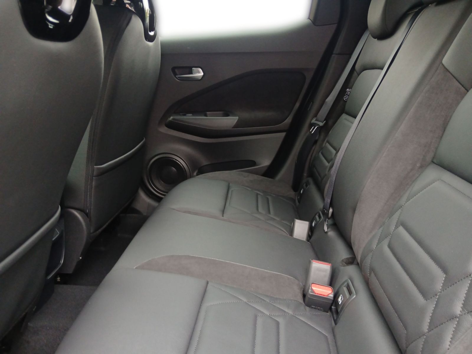 NISSAN JUKE N-DESIGN 1.6 HYB 143PS BOSE SHZ BFS 360°KAM