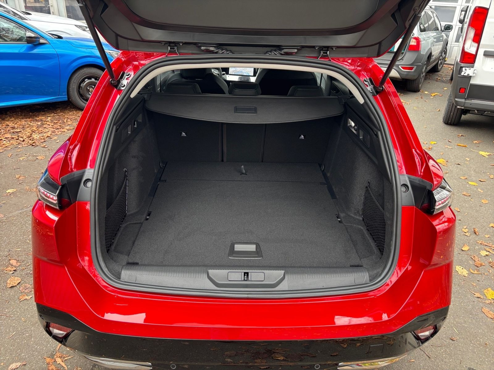 Peugeot 308 SW Allure PureTech 130 EAT8 *360°Kamera*SHZ*