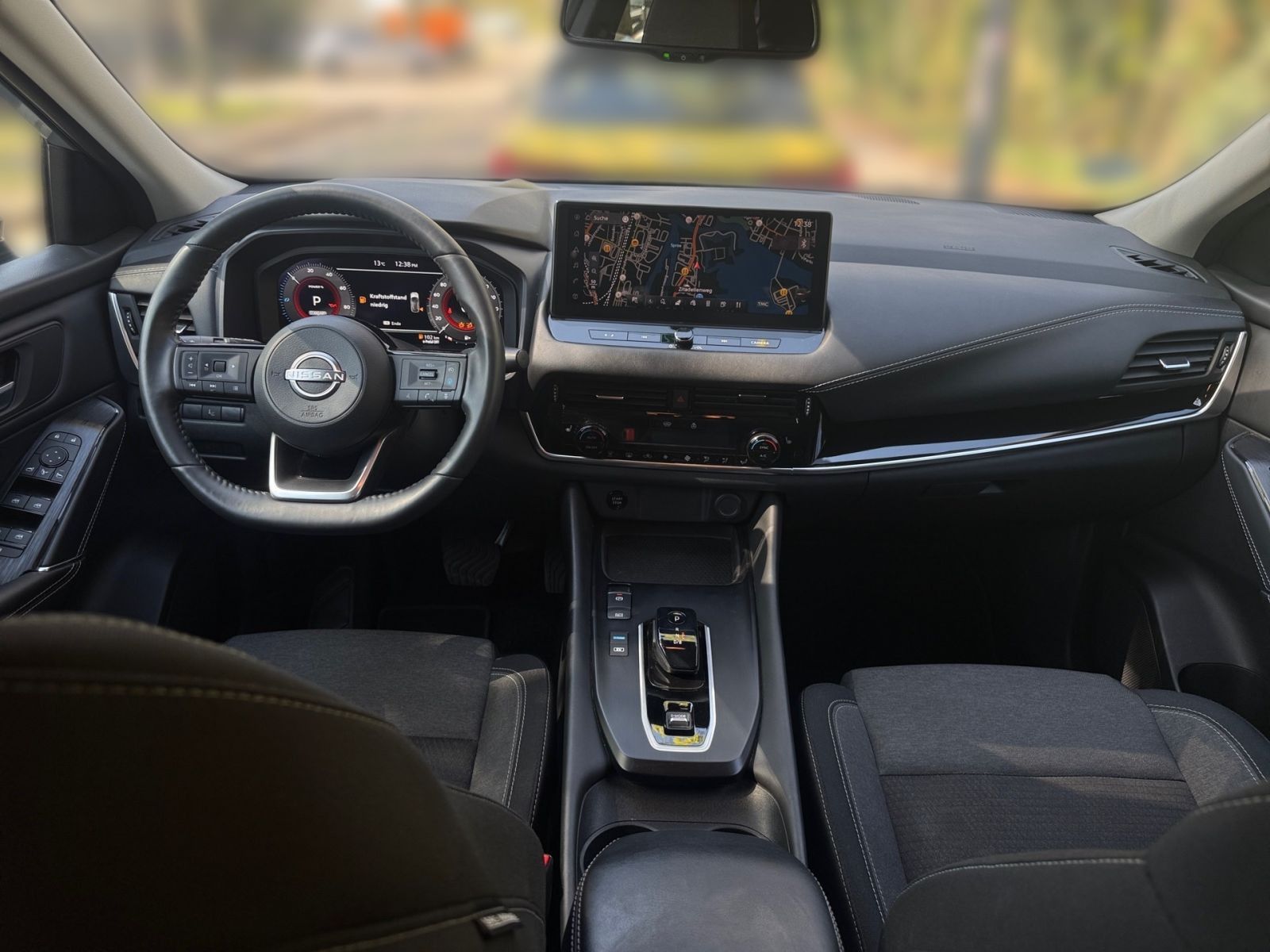 Nissan Qashqai N-Connecta 1.5 AT -  ACC 360CAM HeadUp L