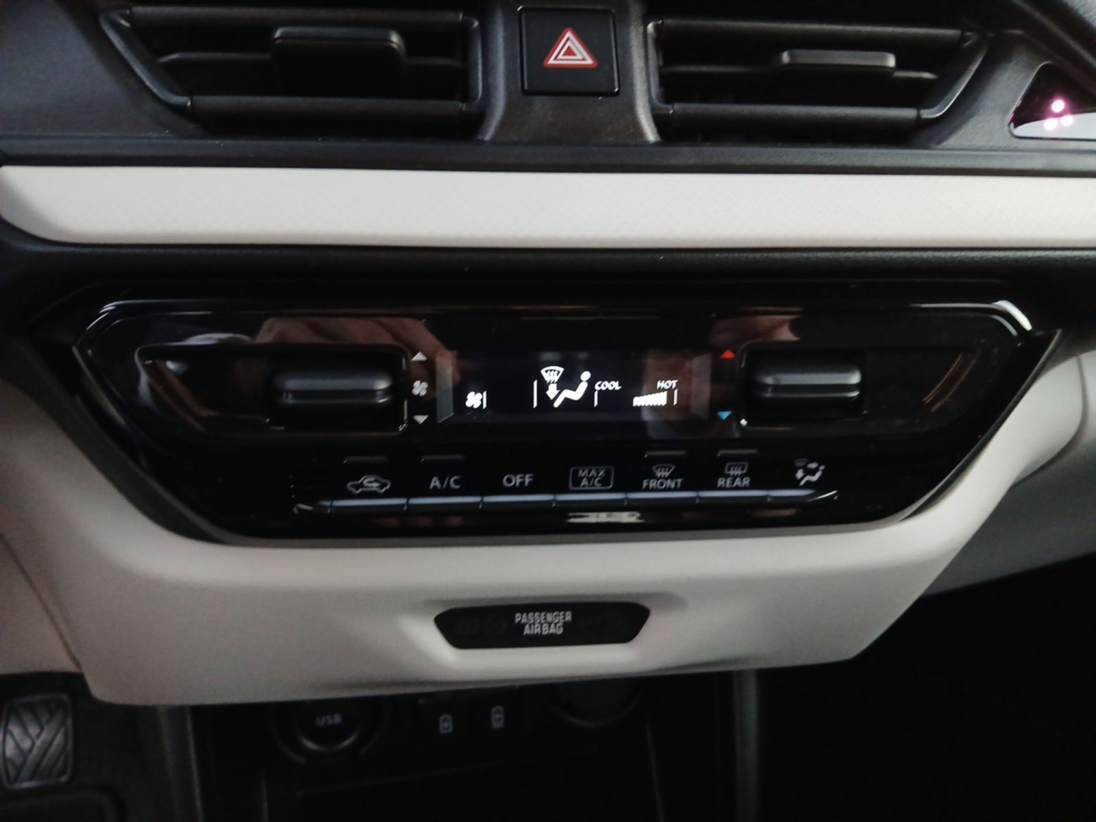 SUZUKI SWIFT COMFORT HYBRID ACC*Navi*Kamera*PDC