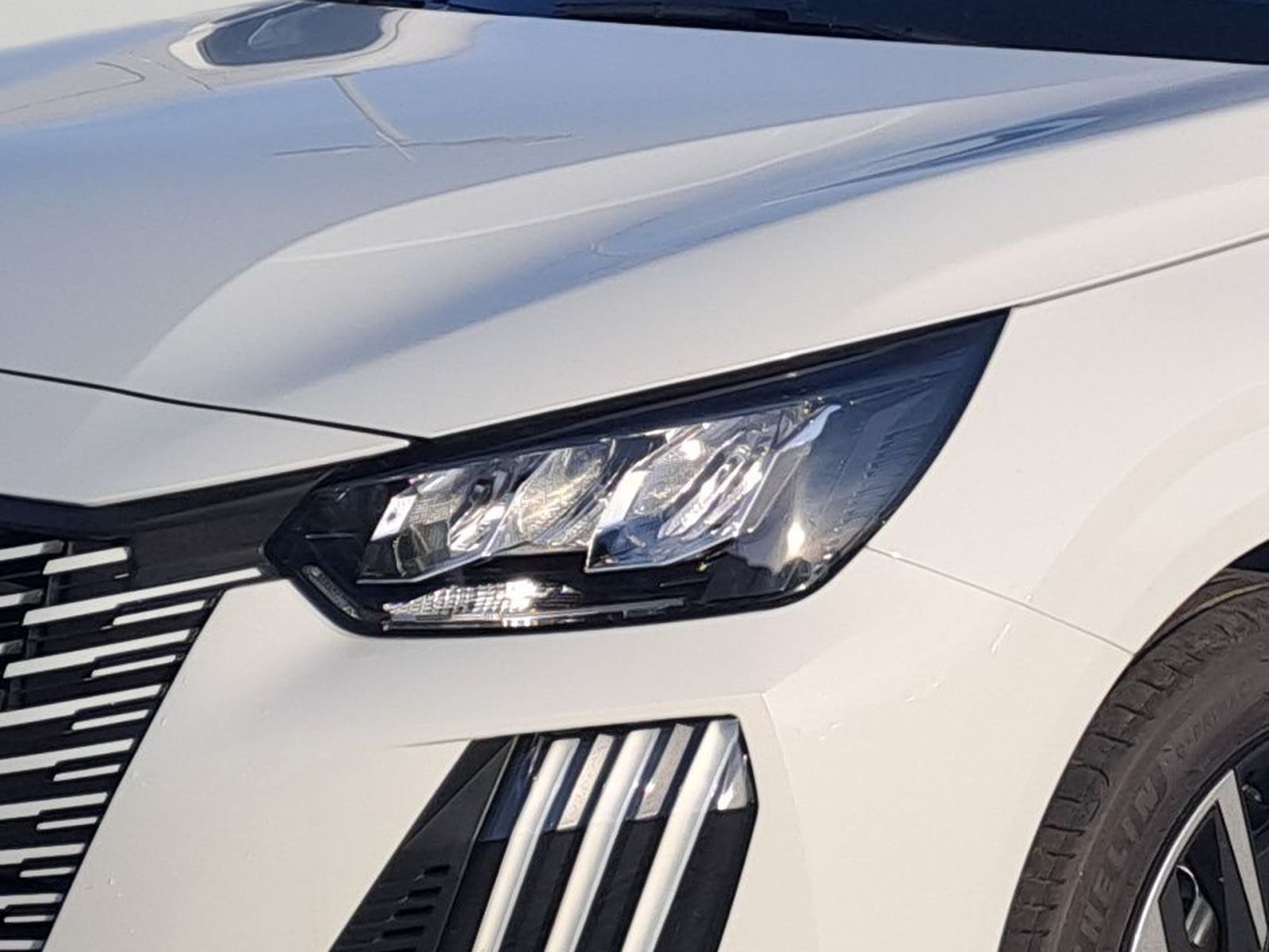 PEUGEOT 208 BUSINESS HYBRID 110 e-DSC6 KAMERA NAVI SHZ