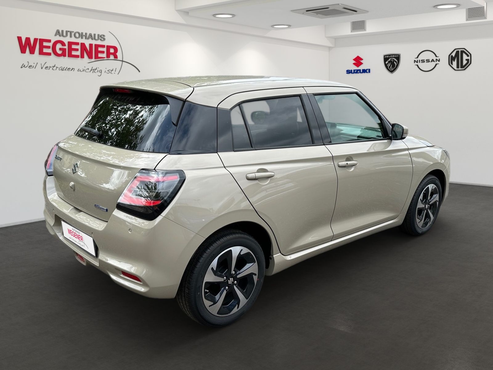 SUZUKI SWIFT COMFORT+ 1,2 AT HYBRID Navi Cam SHZ