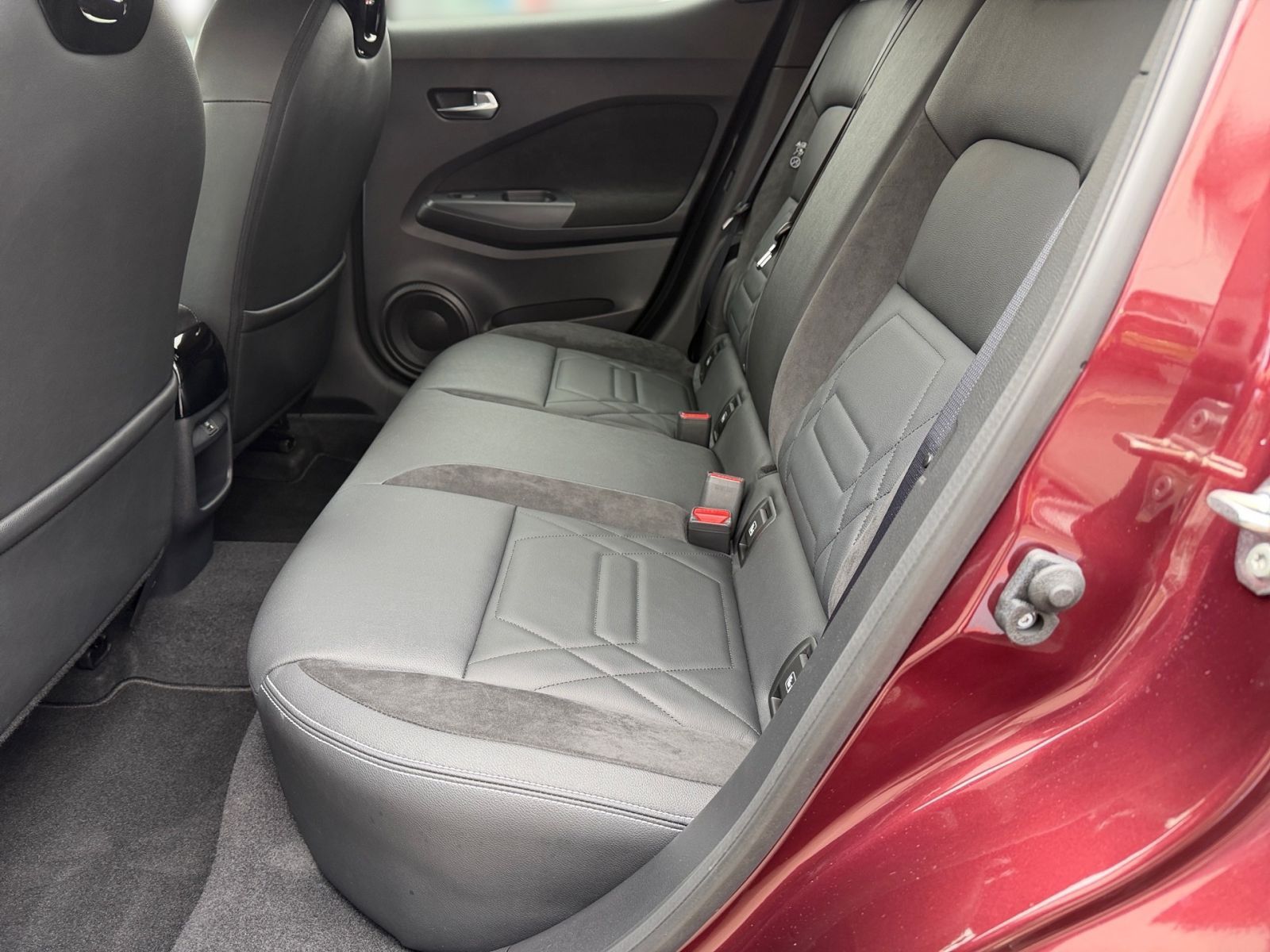 NISSAN Juke 1.6 Hybrid AT N-Design BOSE*CarPlay*360°CAM