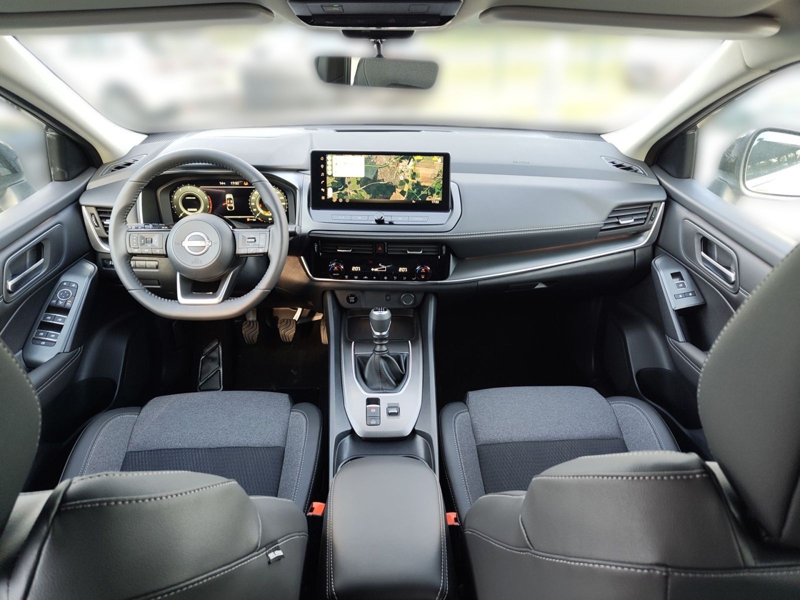 NISSAN Qashqai 1.3 DIG-T MHEV N-Connecta 360°*Navi*CarP