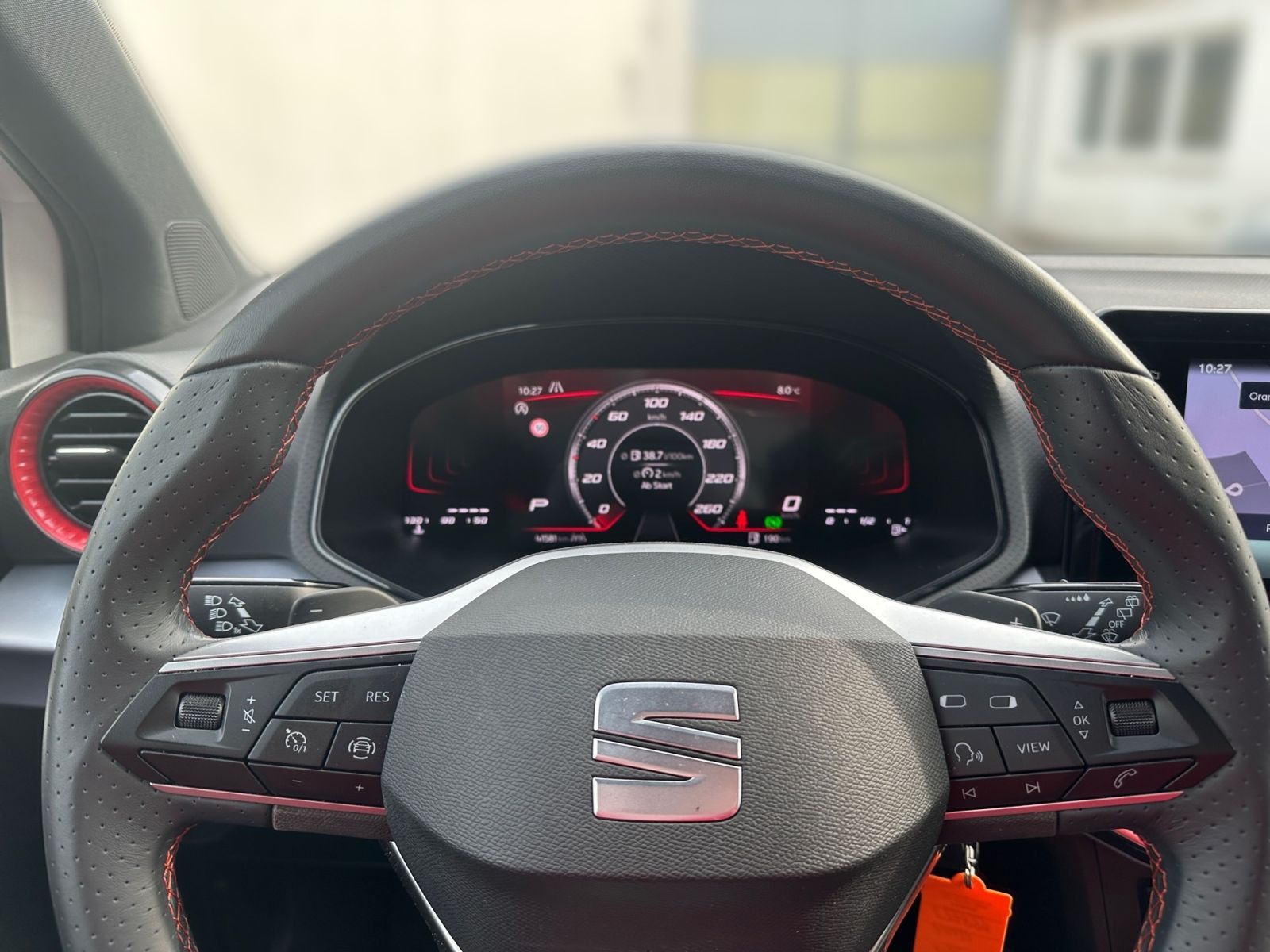 SEAT Arona 1.0 TSI DSG FR - LED NAVI SHZ VC APP`S PDC