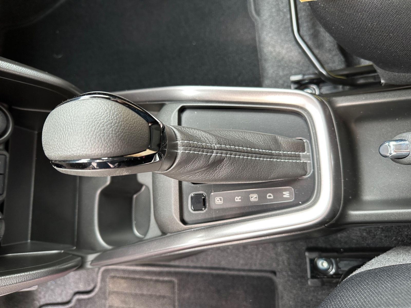 SUZUKI SWIFT COMFORT+ 1,2 AT HYBRID Navi Cam SHZ