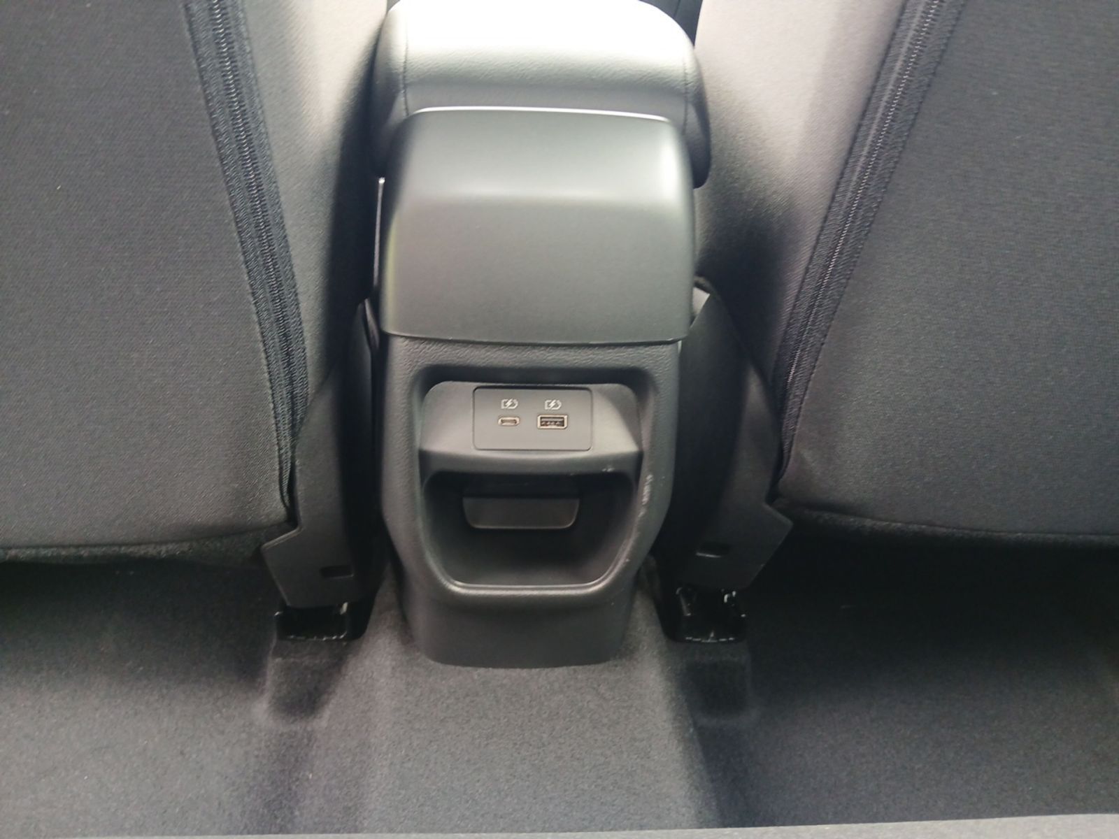 NISSAN JUKE ACENTA 1.0 DIG-T 114 PS 7DCT NAVI KLIMA SHZ