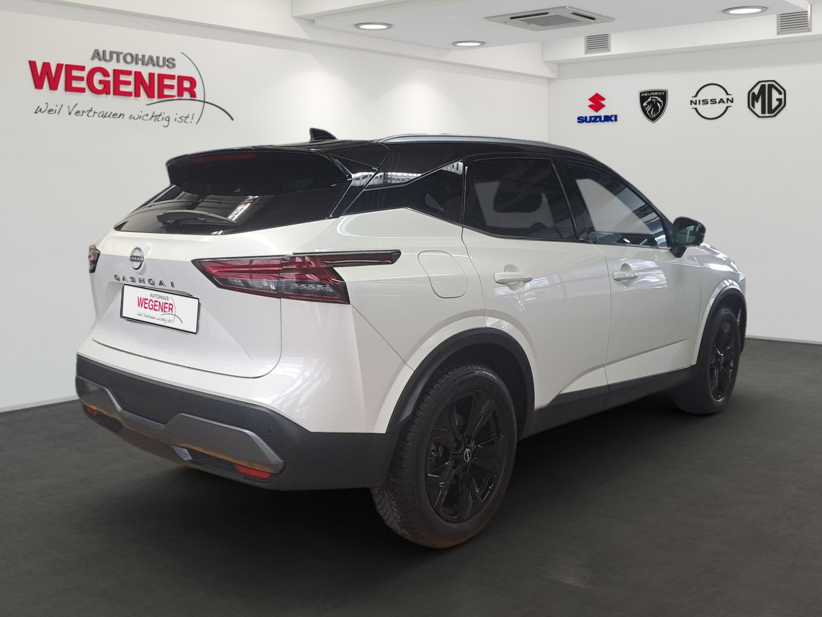 Nissan QASHQAI 1.3 DIG-T Tekna+ 4x4 Leder*Pano*HeadUp