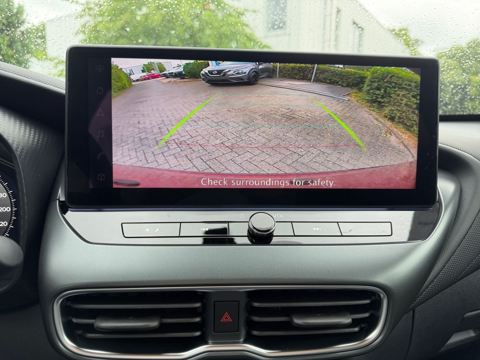 Nissan JUKE N-Connecta 1.6 Hyb. AT - SHZ LHZ PDC CarPlay