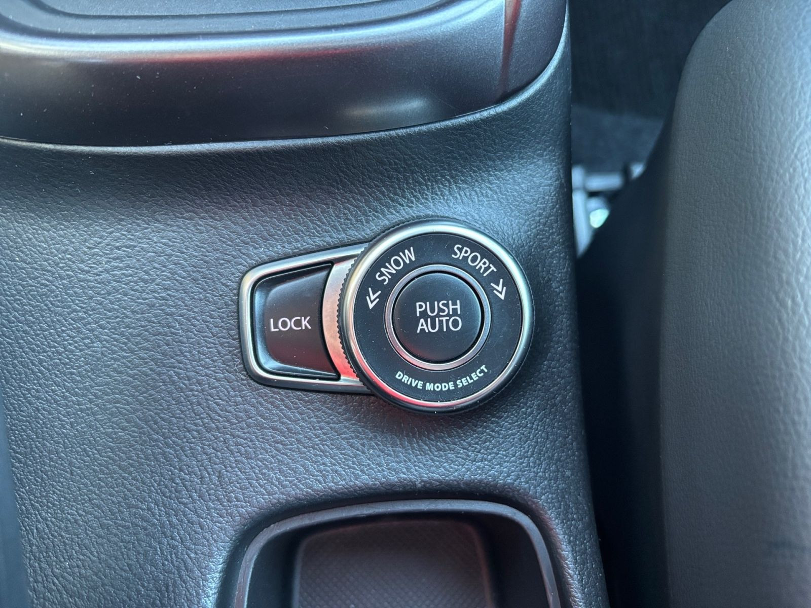 Suzuki S-CROSS COMFORT+ 1.5 HYBRID 4x4 AT/AGS