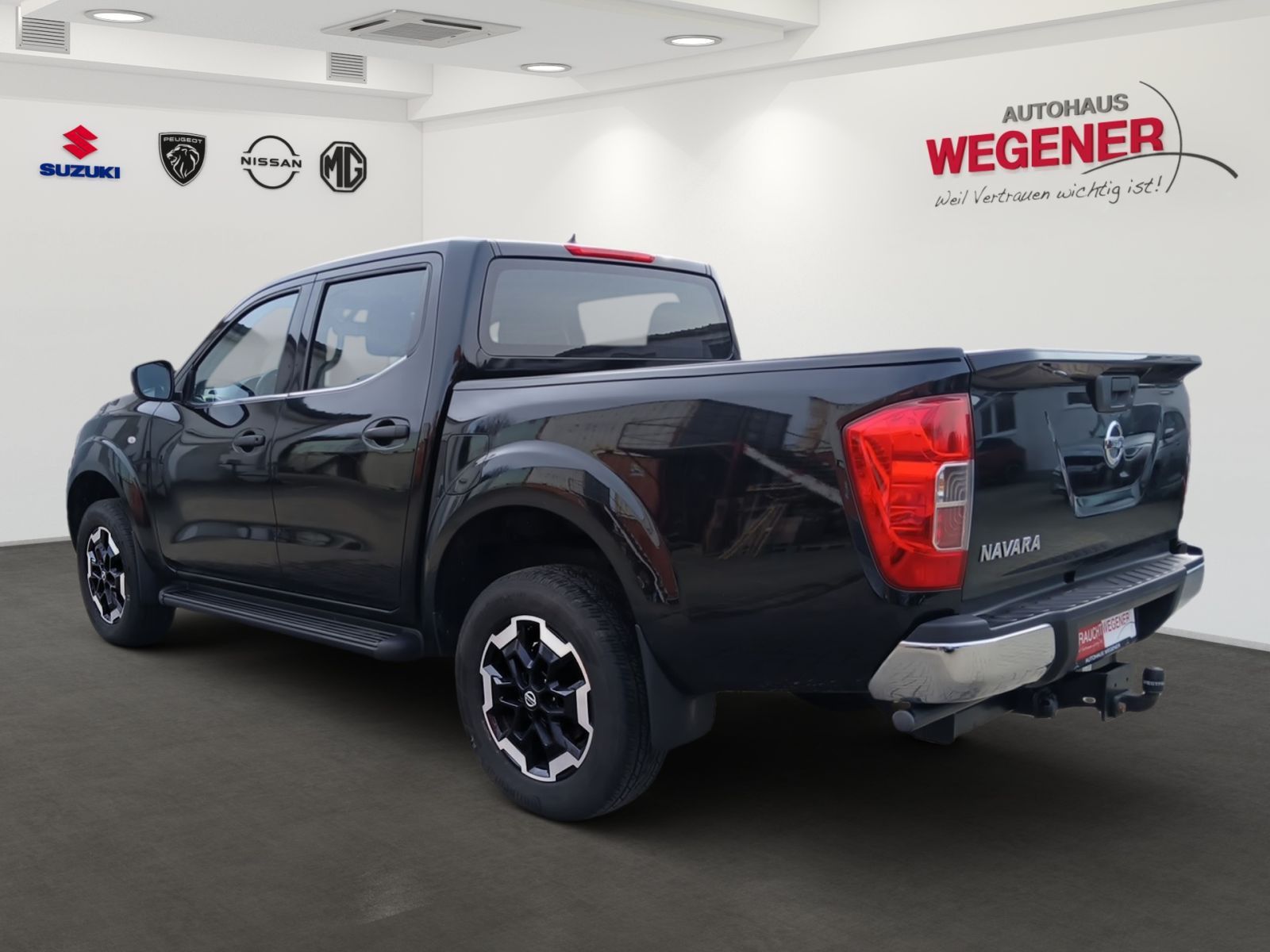 NISSAN NAVARA 2.3 dCi 4x4 DC Acenta WR-Satz*GRA*AHK