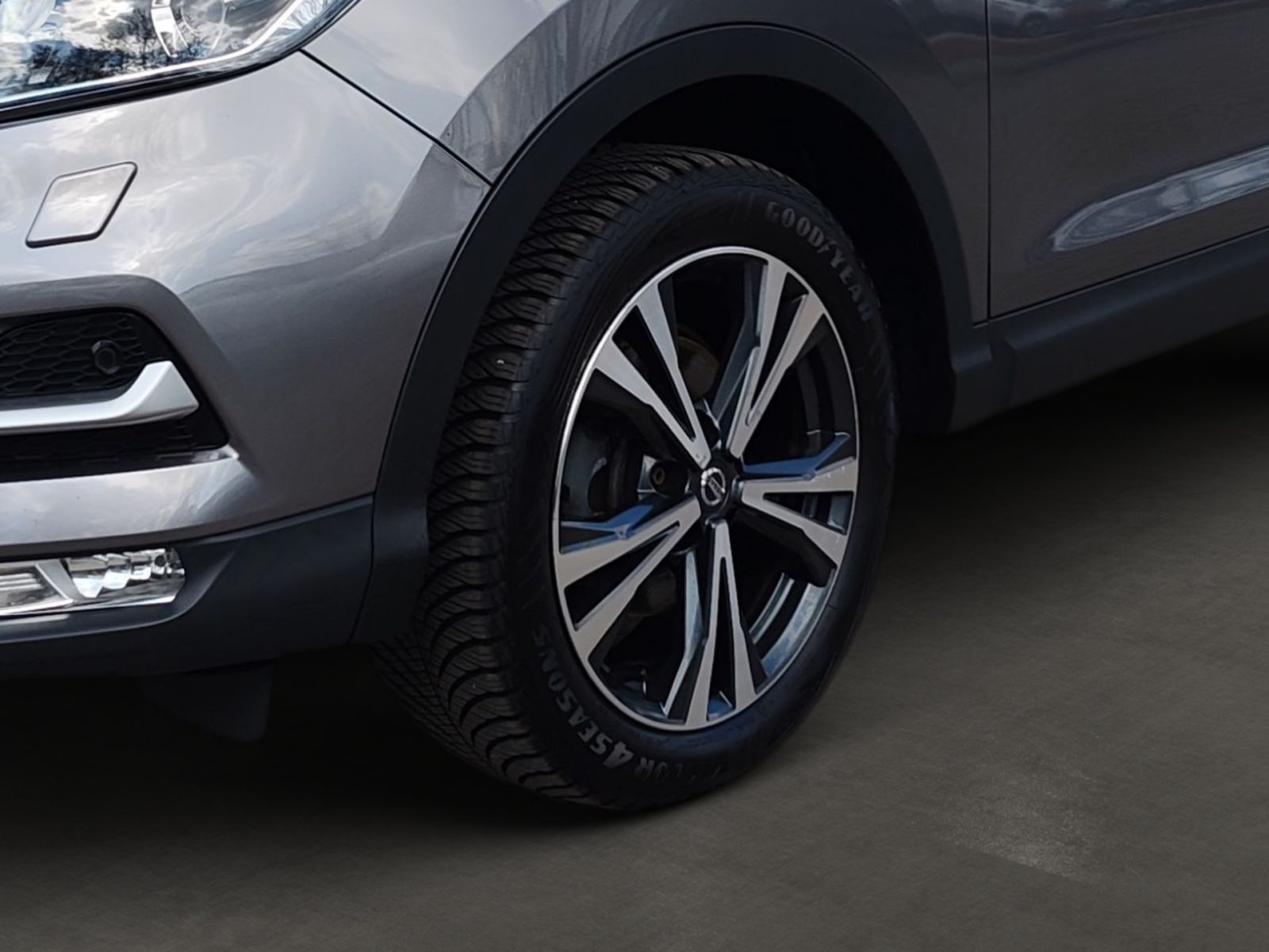 Nissan Qashqai 1.3 DIG-T N-Connecta Pano*beh. WSS*CAM