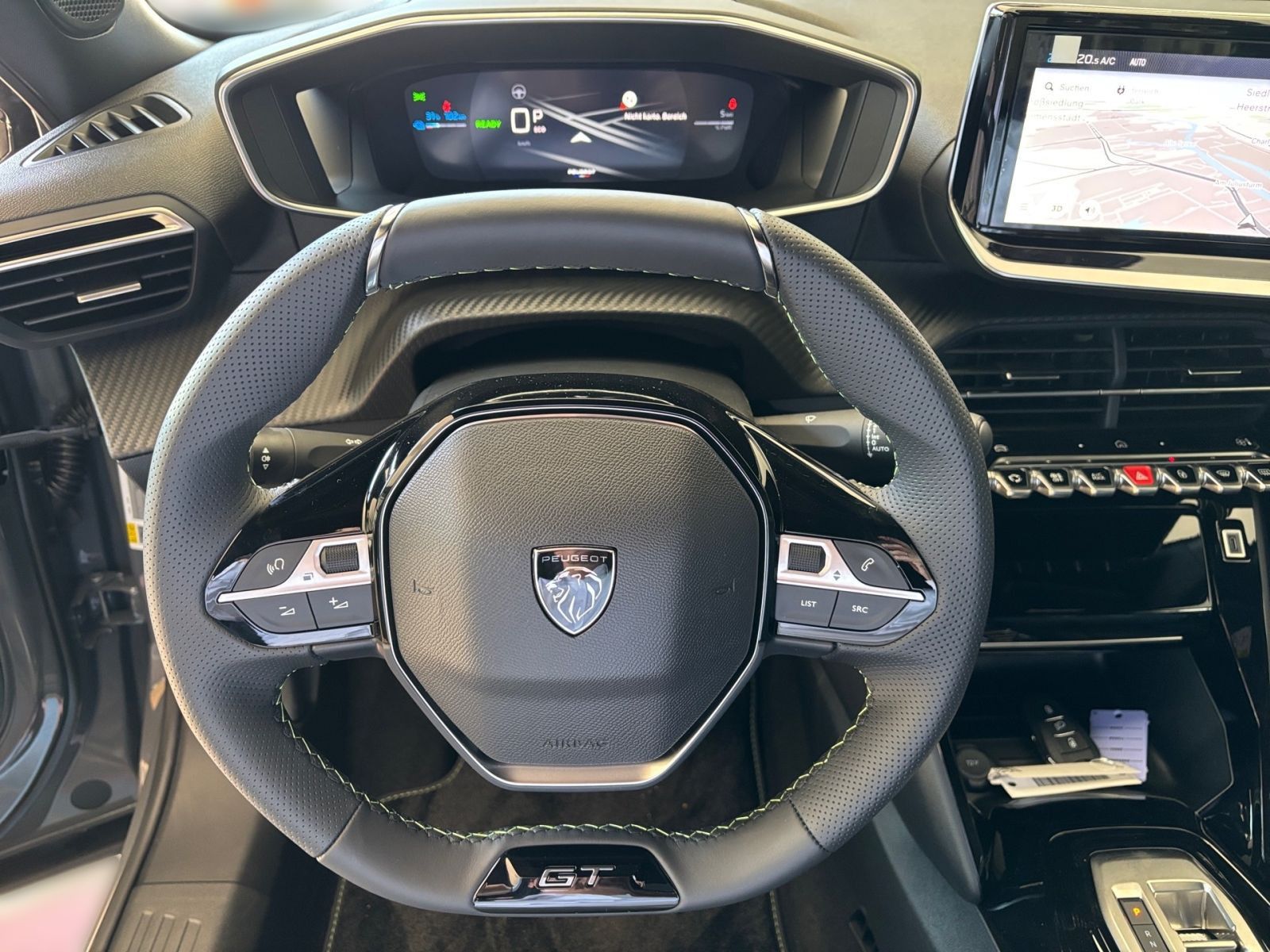 PEUGEOT 2008 E GT Elektromotor 156 54kwH *Kamera*