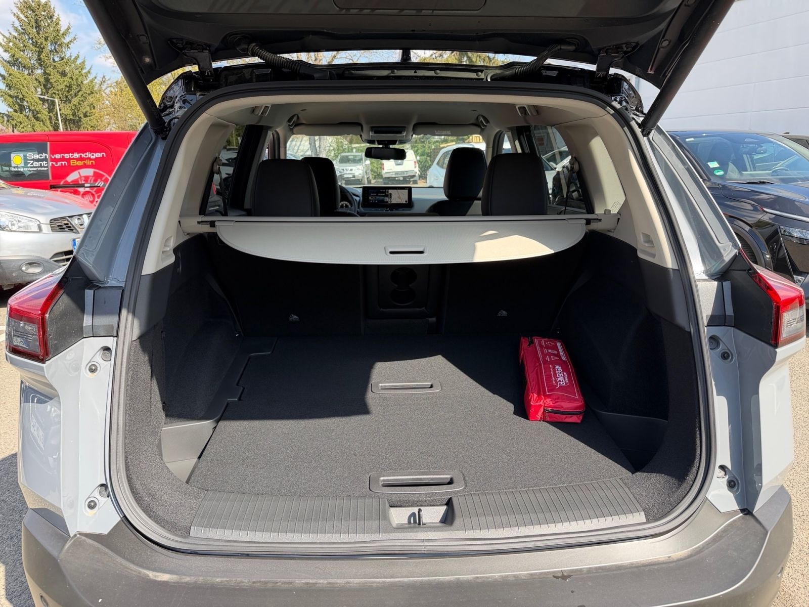 NISSAN X-TRAIL 1.5 N-Connecta VC-T MHEV 163 PS