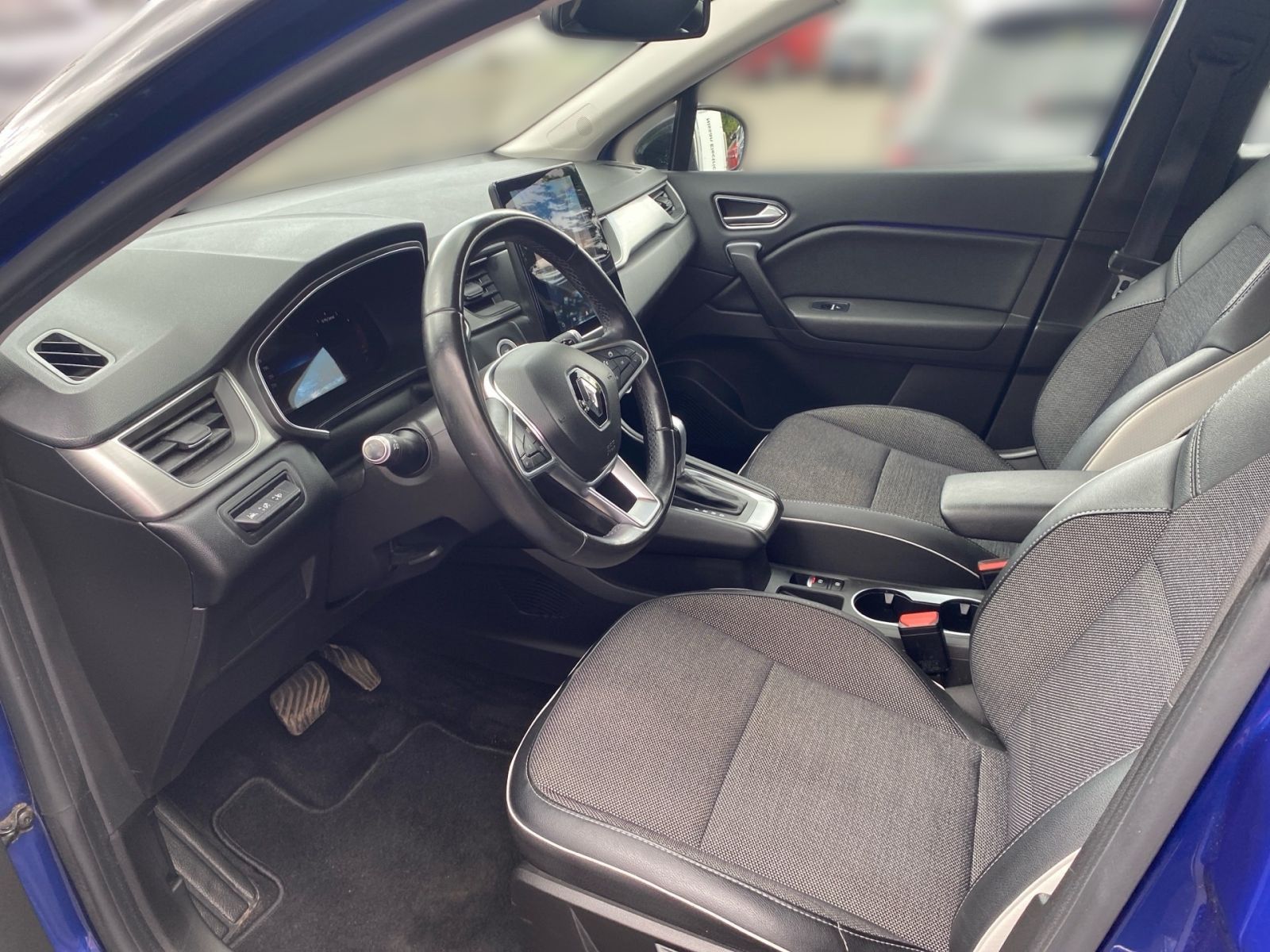 RENAULT Captur 1.3 TCe130 Automatik Navi*CAM*LED