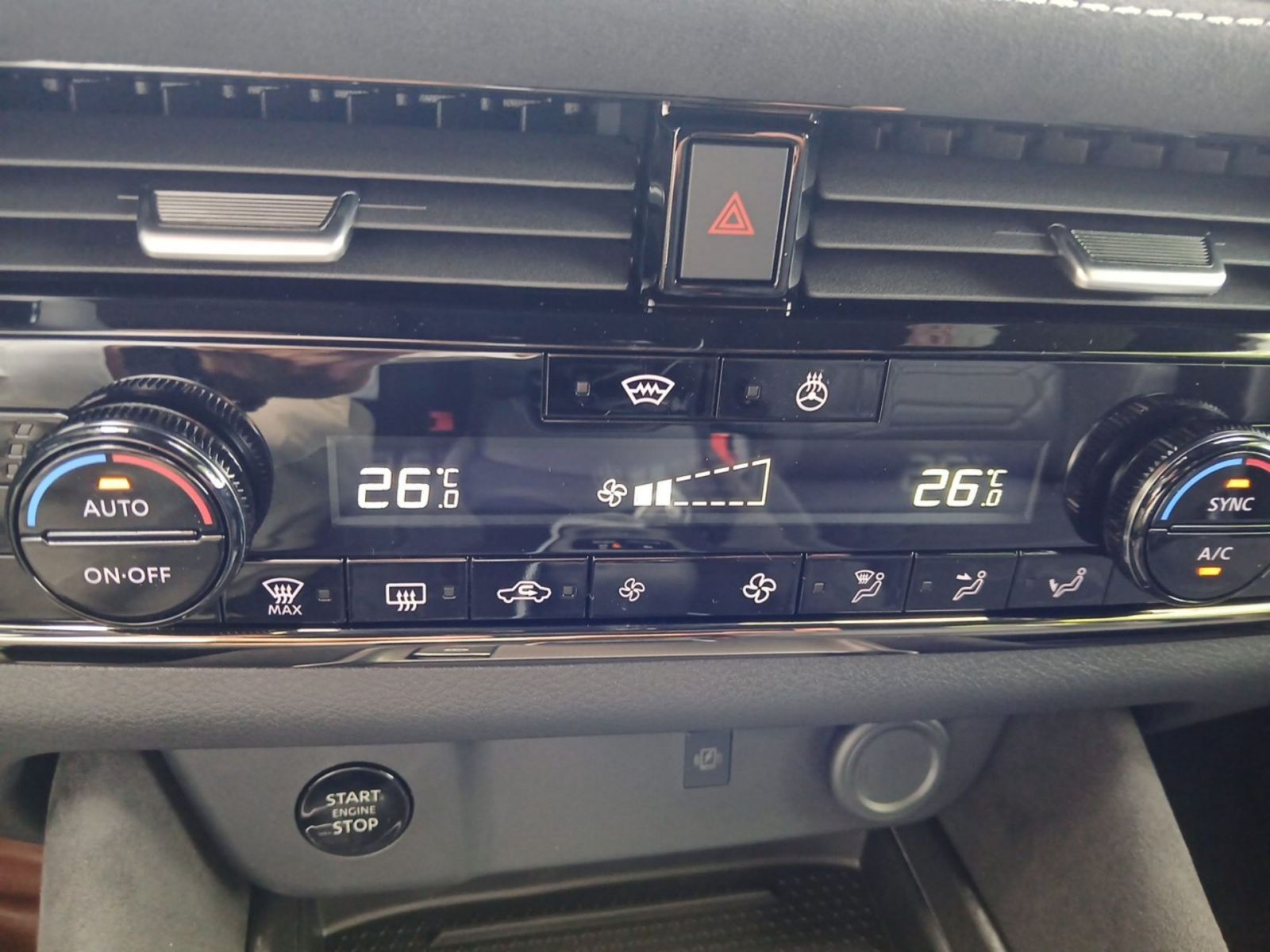 NISSAN QASHQAI 1.3 DIG-T MHEV 158 PS