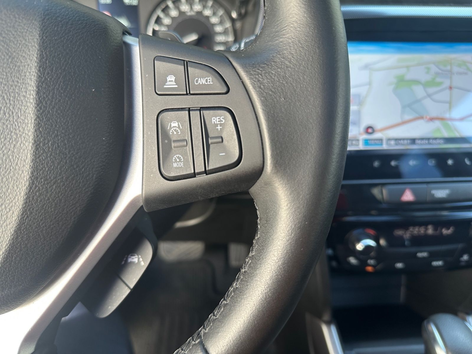 SUZUKI Vitara Comfort+ Hybrid 1.5 AT Pano*Navi*CAM*ACC