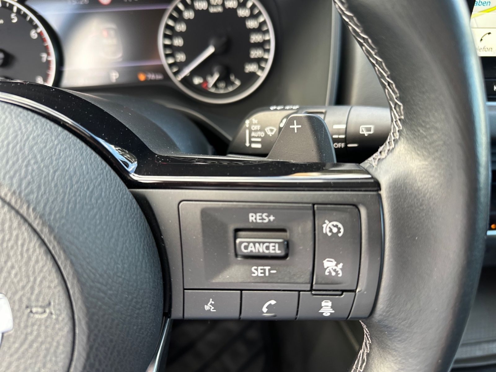 NISSAN QASHQAI N-CONNECTA 1.3 AT WINTER 360° AHK NAVI