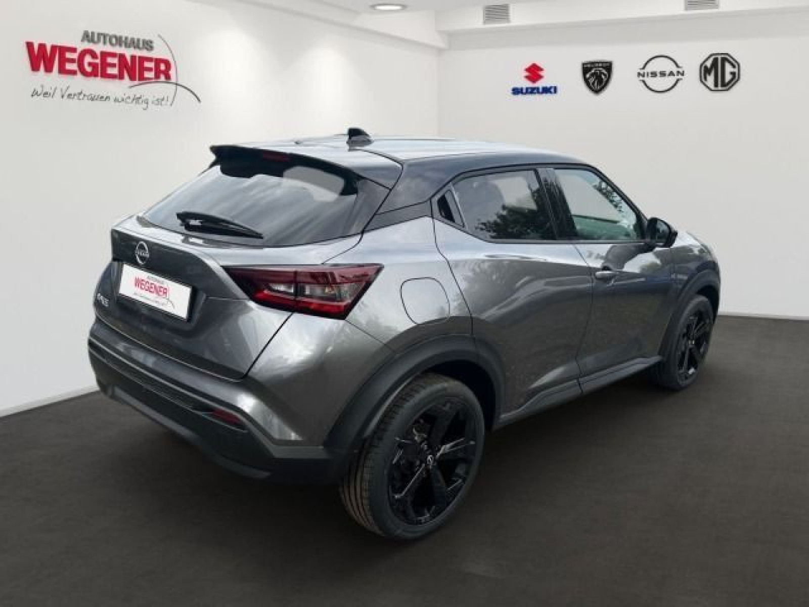 Nissan JUKE Tekna 1.0 AT LHZ SHZ PDC LED In-Car WIFI