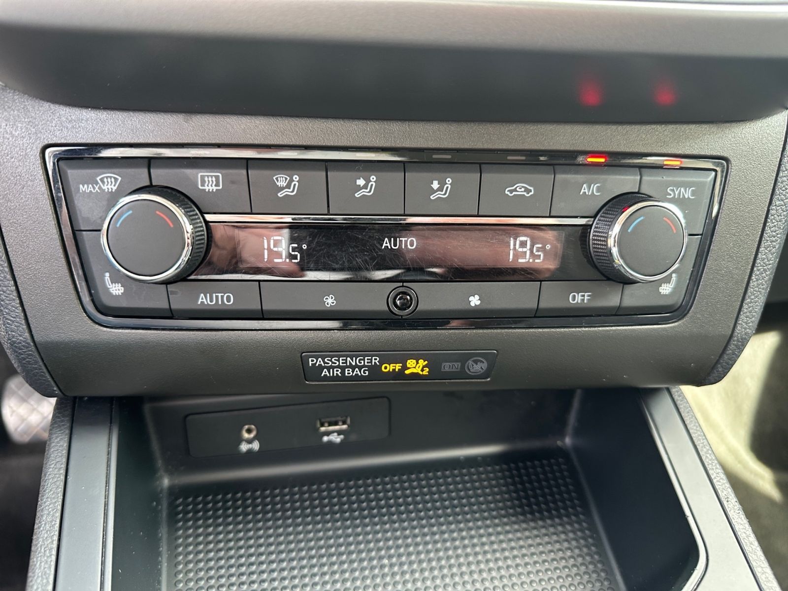 SEAT Ibiza 1.0 MPI Style MT CarPlay*SHZ*PDC*ClimaAut.