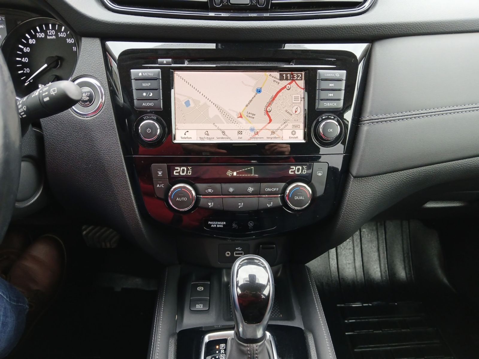 NISSAN X-Trail 1.3 DIG-T DCT Tekna Pano*360°*Navi*BOSE