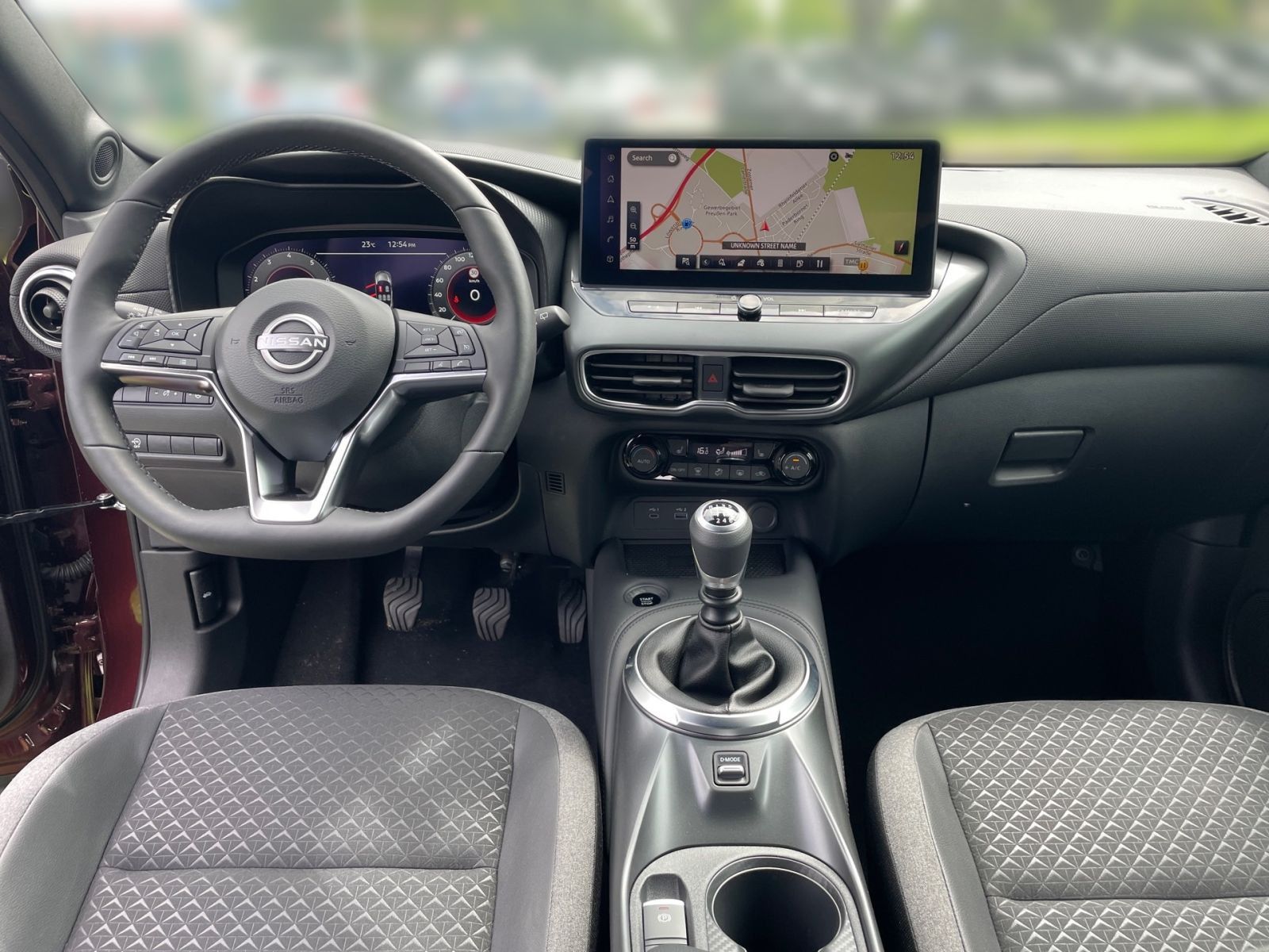 NISSAN JUKE N-CONNECTA 1.0 DIG-T 6MT SHZ LHZ PDC hi+vo