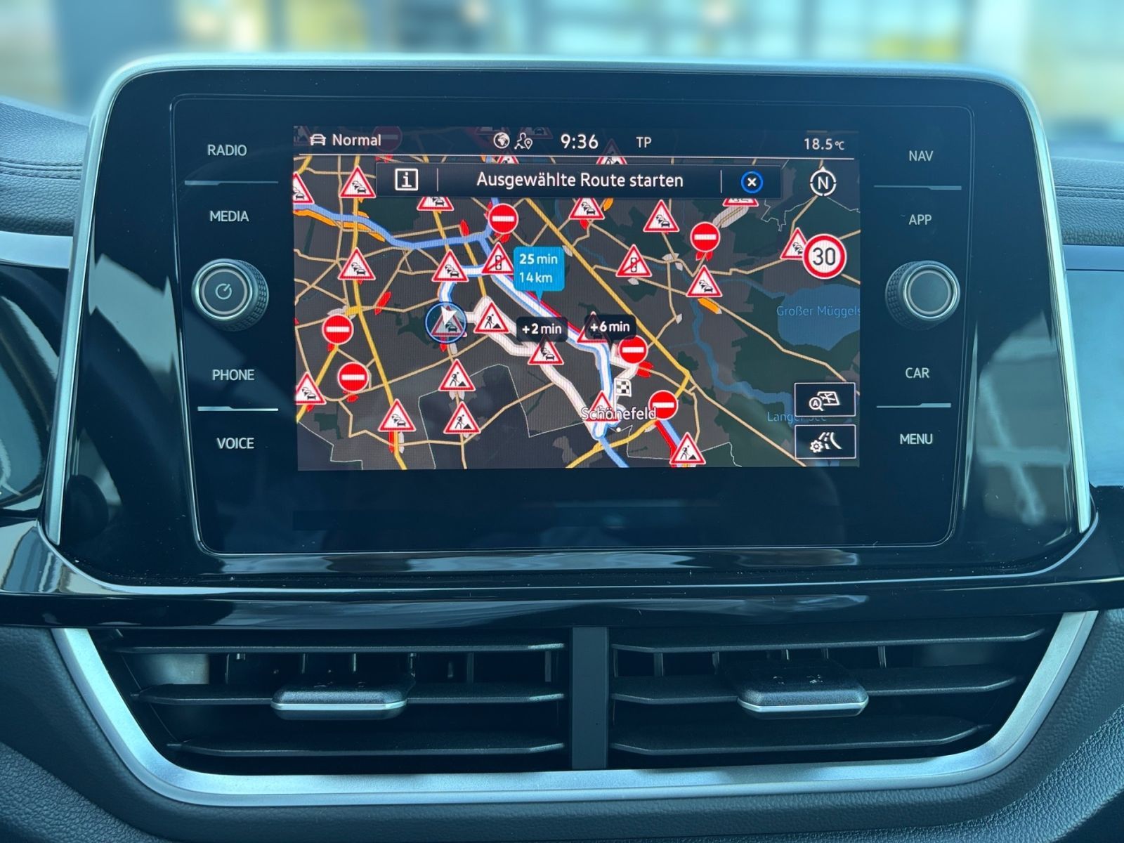 VW T-ROC Cabriolet 1.5 TSI R-LINE  Navi*IQ*Carplay