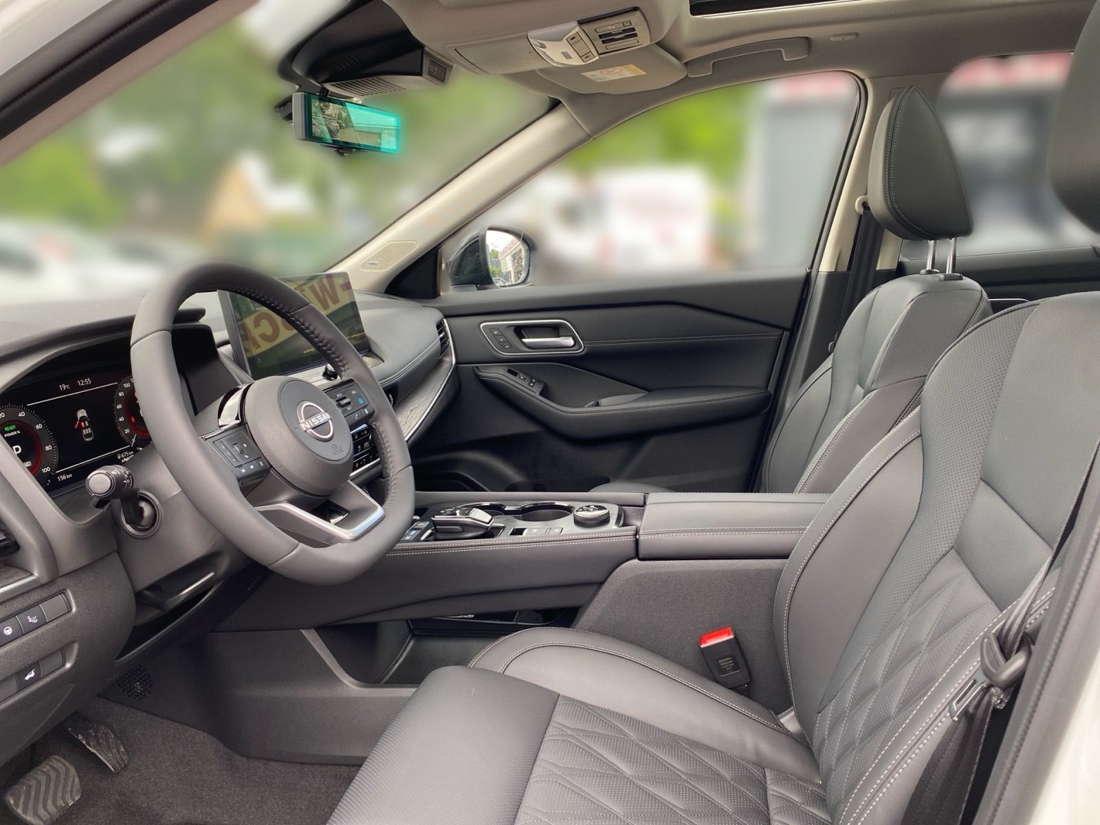 NISSAN X-TRAIL 1.5 VC-T e-4ORCE 213 PS 4x4 Tekna+ 20"