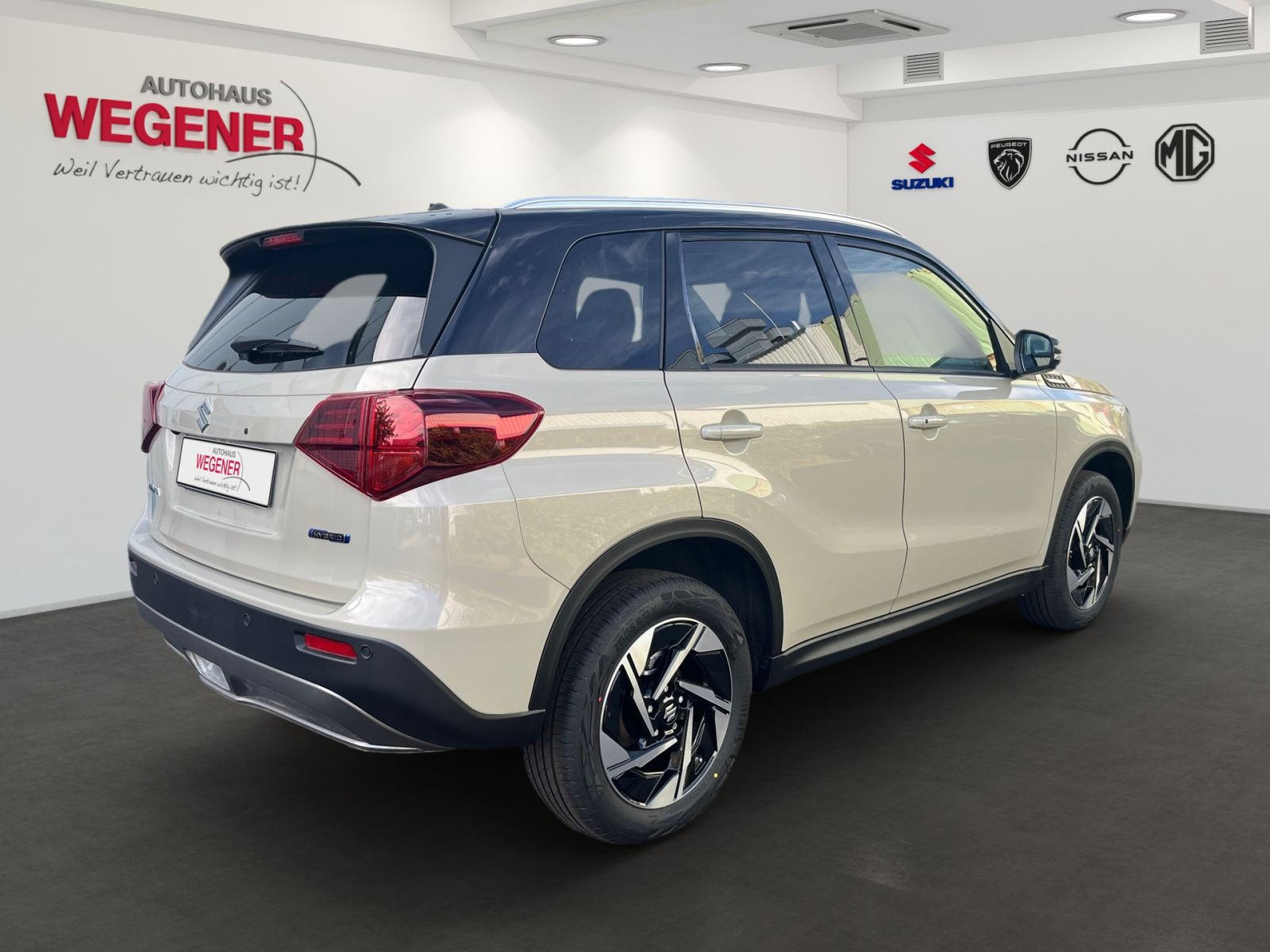 Suzuki VITARA 1.5 COMFORT+ ALLGRIP AGS LED NAVI KAM SHZ