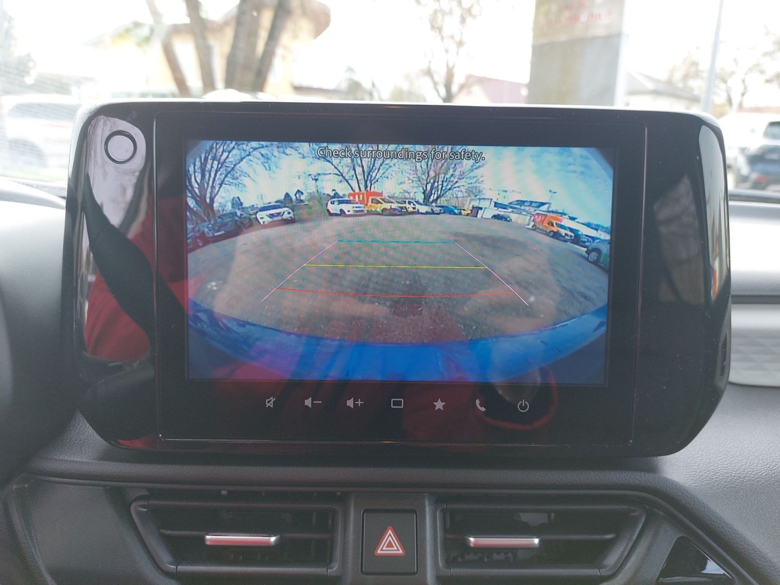 SUZUKI Swift 1.2 Hybrid Comfort+ 1.2 MT NAVI CAM SHZ