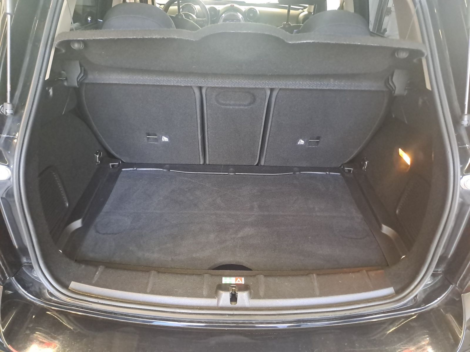 MINI MINI Countryman ONE 1.6 Chili & Wired Navi 8fach