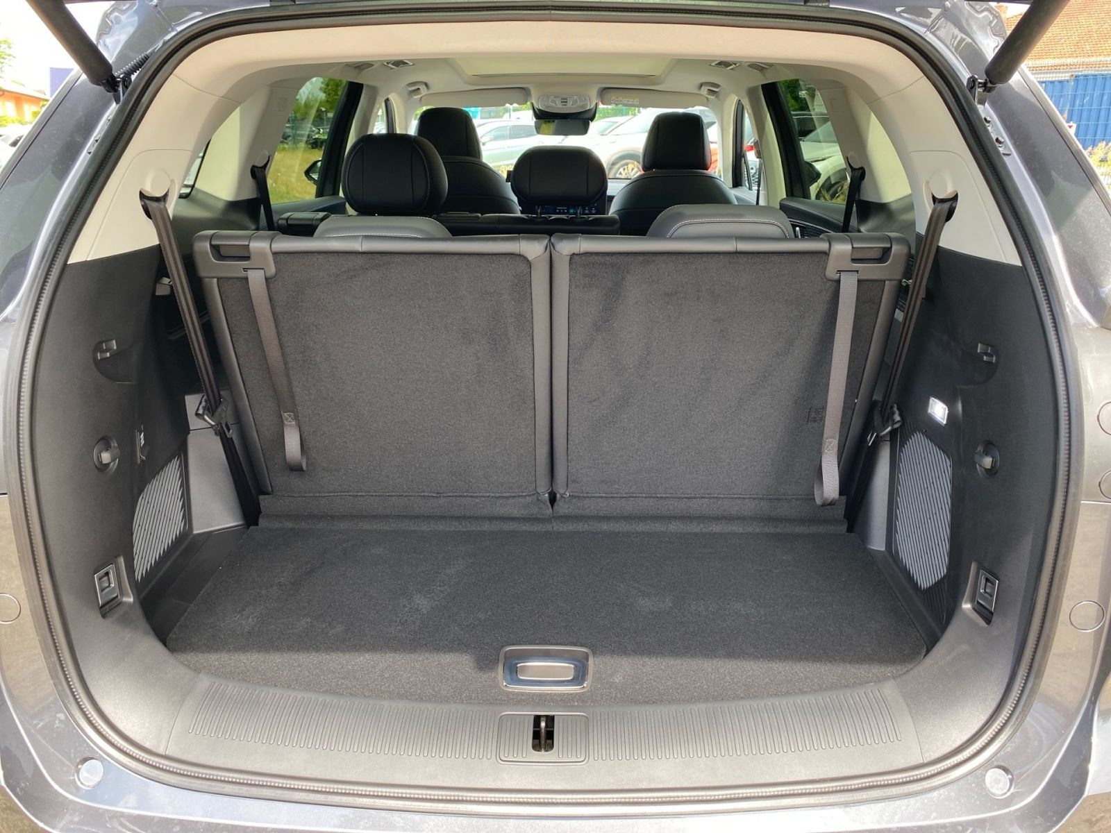 MG S9 MGS9 PHEV Premium *Massage*Bose*7Sitze*360*Pano*