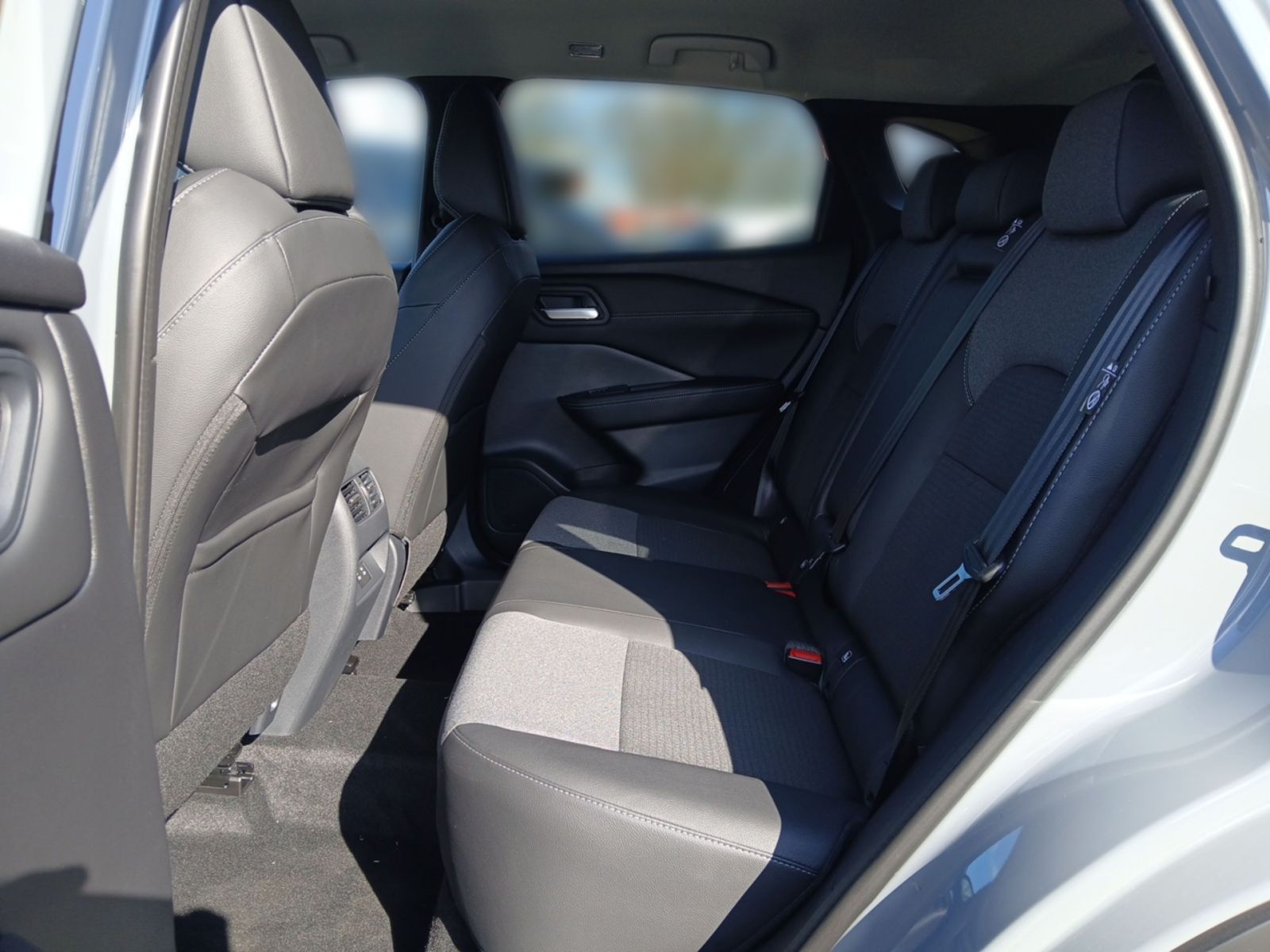 NISSAN QASHQAI 1.3 DIG-T MHEV N-Connecta LED*360°*Navi