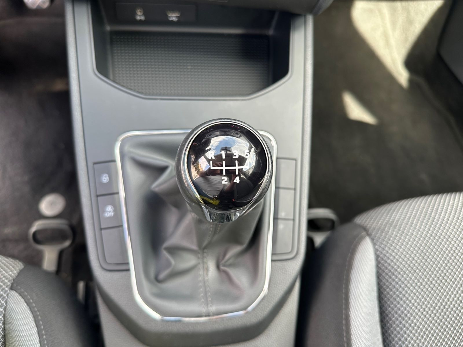 Seat Ibiza 1.0 MPI Style MT CarPlay*SHZ*PDC*ClimaAut.