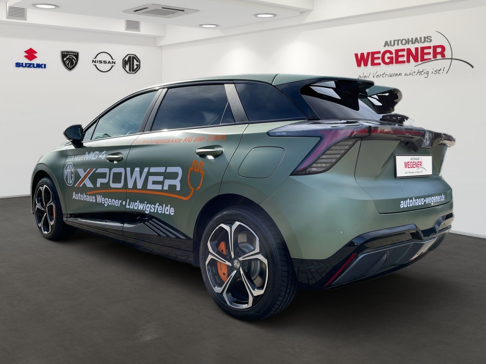 MG MG4 XPOWER 4x4 64 kWh 435PS Track-Mode-Display