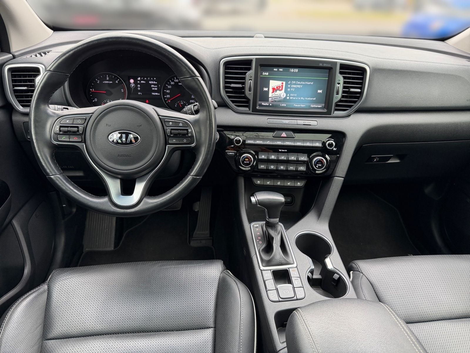 KIA Sportage 2.0 CRDi AWD Automatik CAM*Pano*Leder