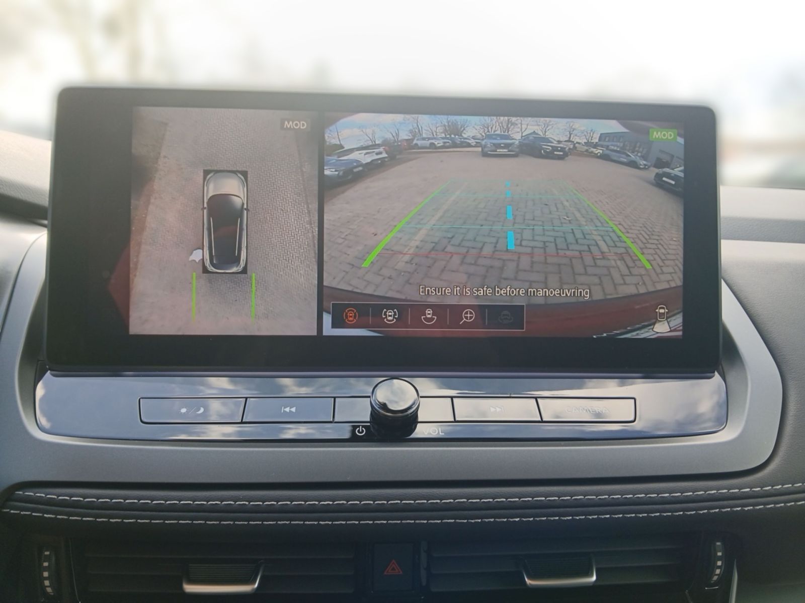 NISSAN QASHQAI 1.3 DIG-T MHEV N-Connecta LED*360°*Navi