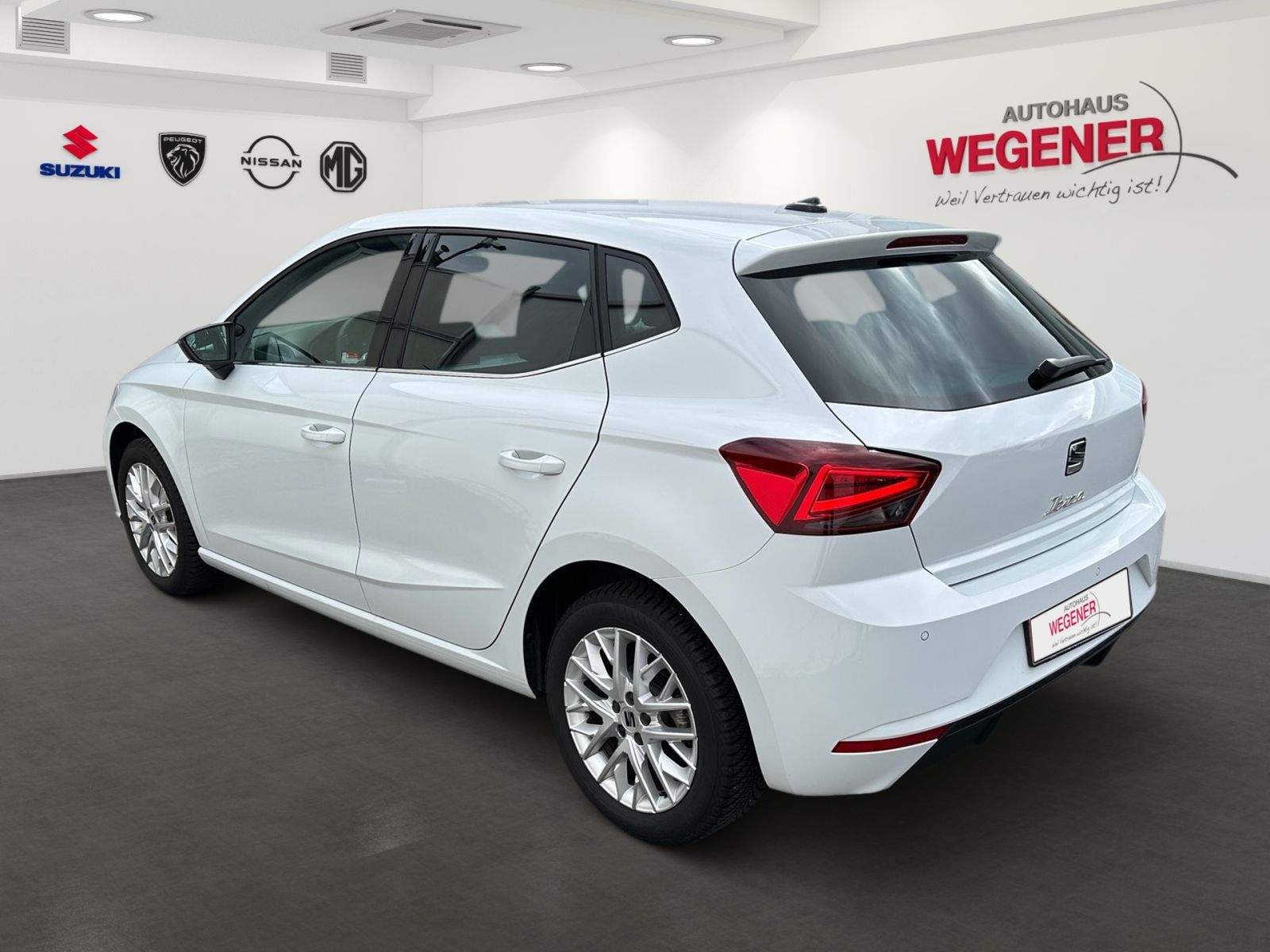 SEAT Ibiza 1.0 TSI Excellence MT LED*NAVI*CAM*SHZ