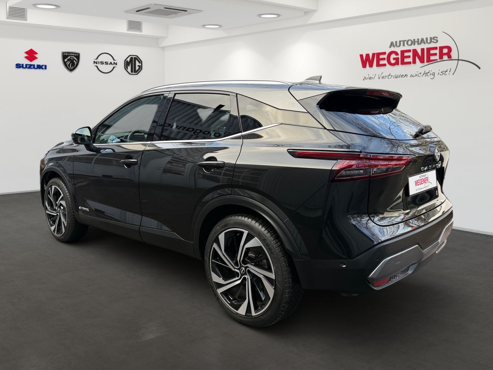 NISSAN QASHQAI TEKNA+ e -POWER WINTER 360° 20" HEADUP