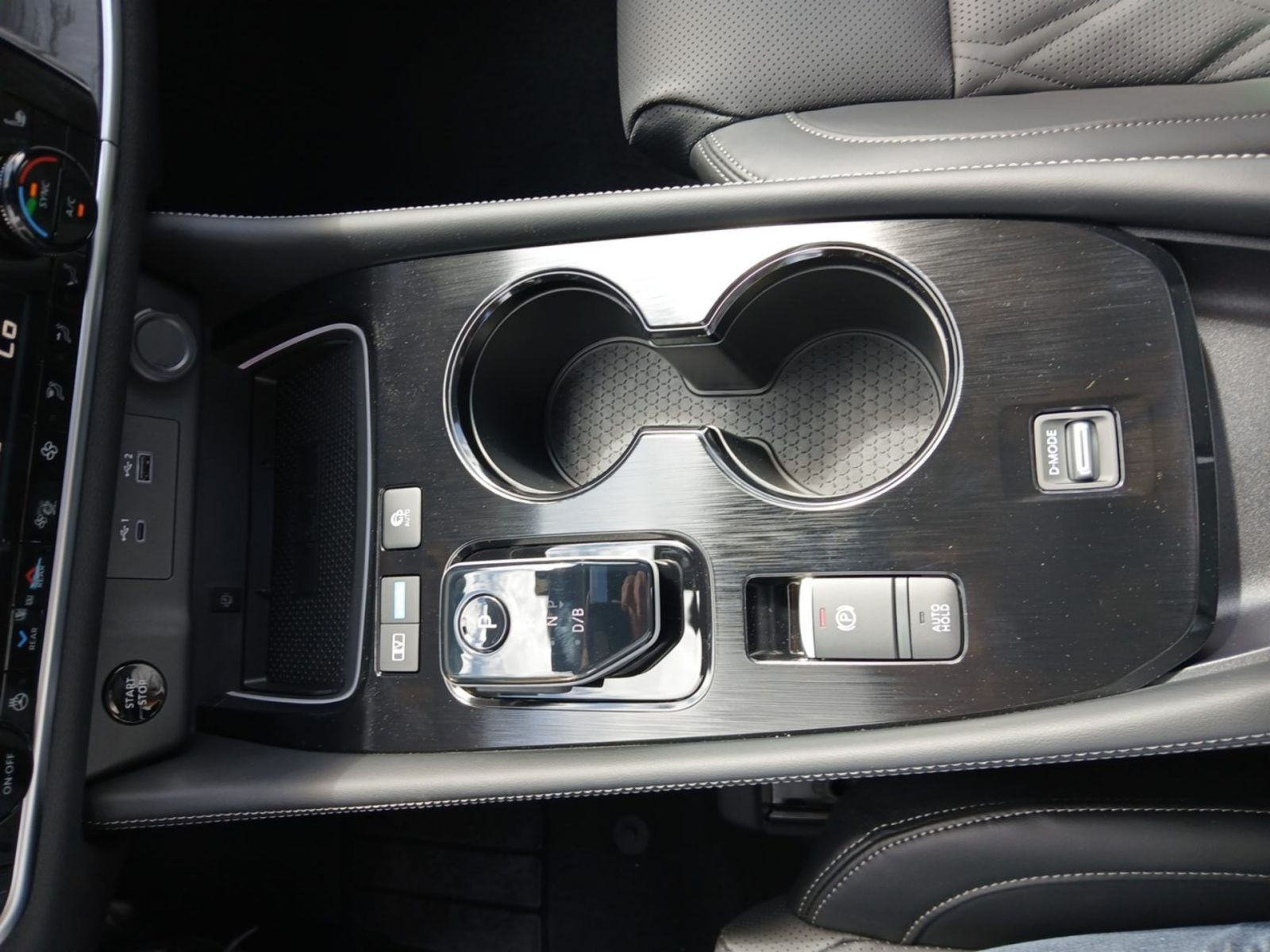 Nissan X-Trail Tekna+ 1.5 AT - PANO BOSE HUD LEDER MEMO