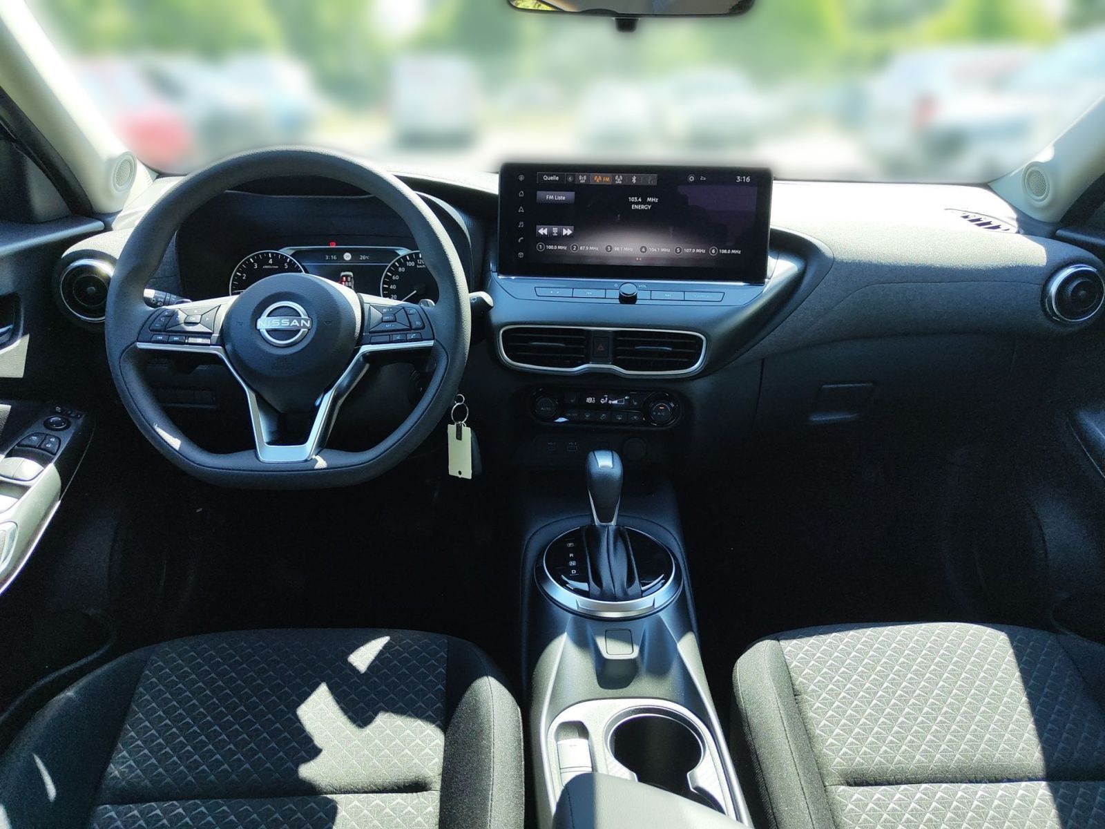 NISSAN JUKE ACENTA 1.0 DIG-T 114 PS 7DCT NAVI KLIMA SHZ