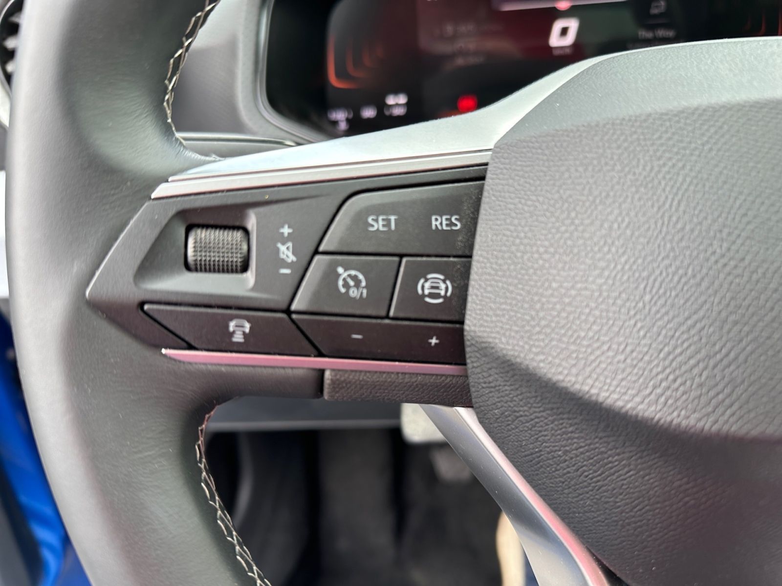 SEAT Ibiza 1.0 TSI Style MT LED*NAVI*CAM*SHZ*ALU*DAB